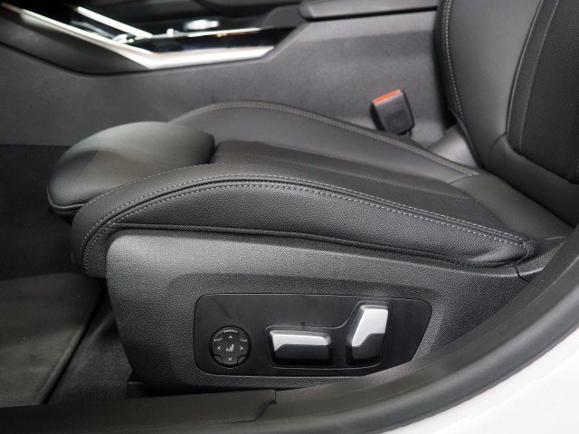 Used 2023 BMW i4 eDrive40 w/ Premium Package RWD image 71