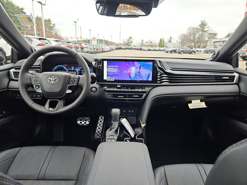 New 2026 Toyota Camry Hybrid image 7