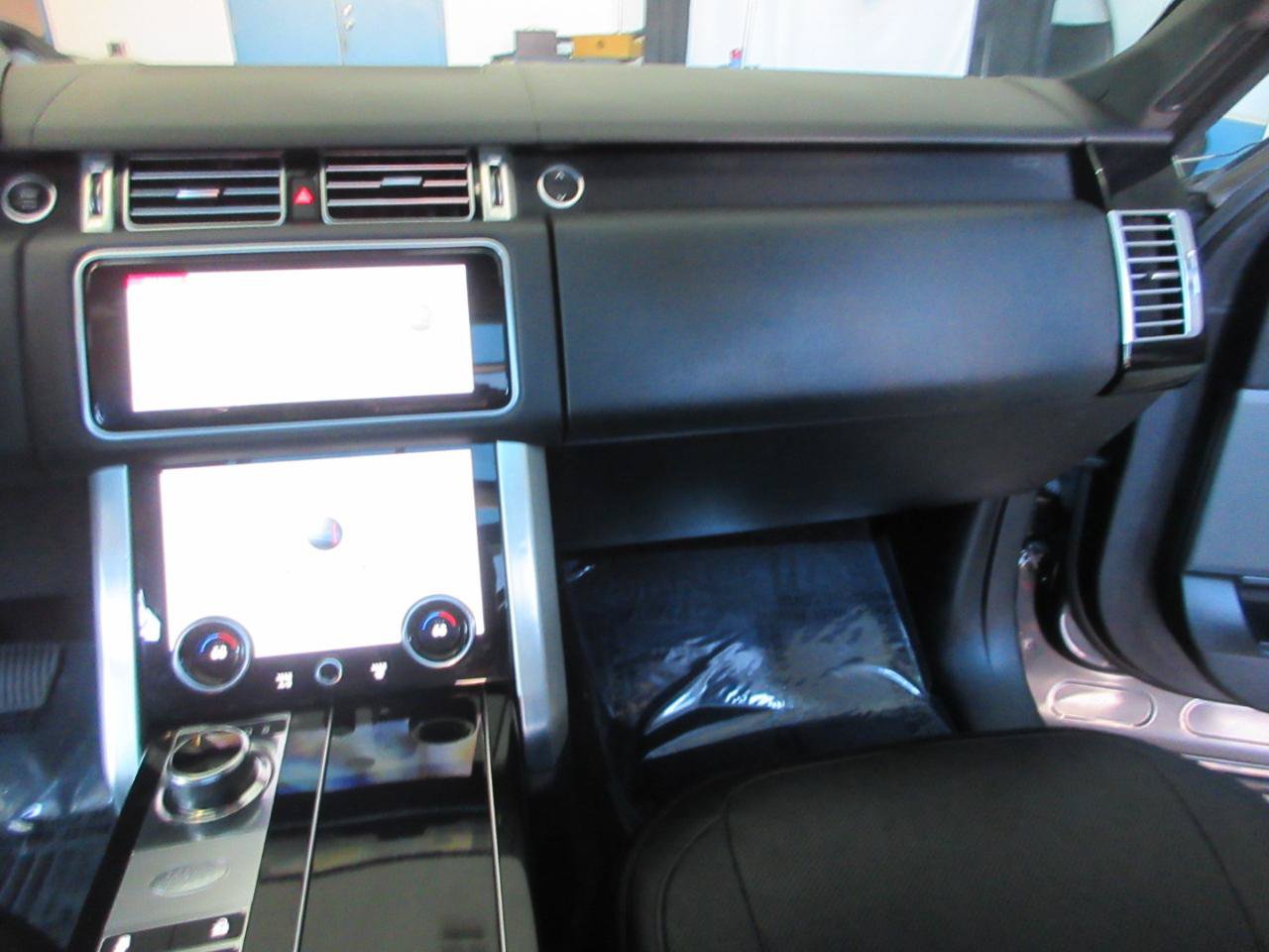 Used 2019 Land Rover Range Rover Supercharged AWD/4WD image 53