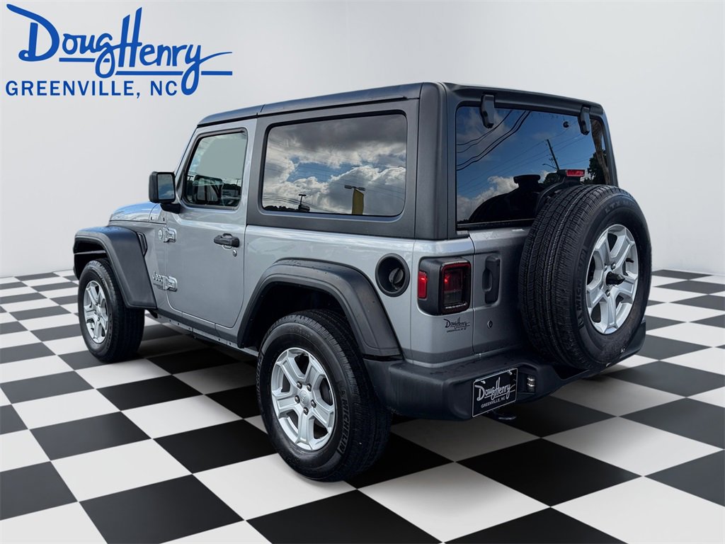 Used 2019 Jeep Wrangler Sport image 3