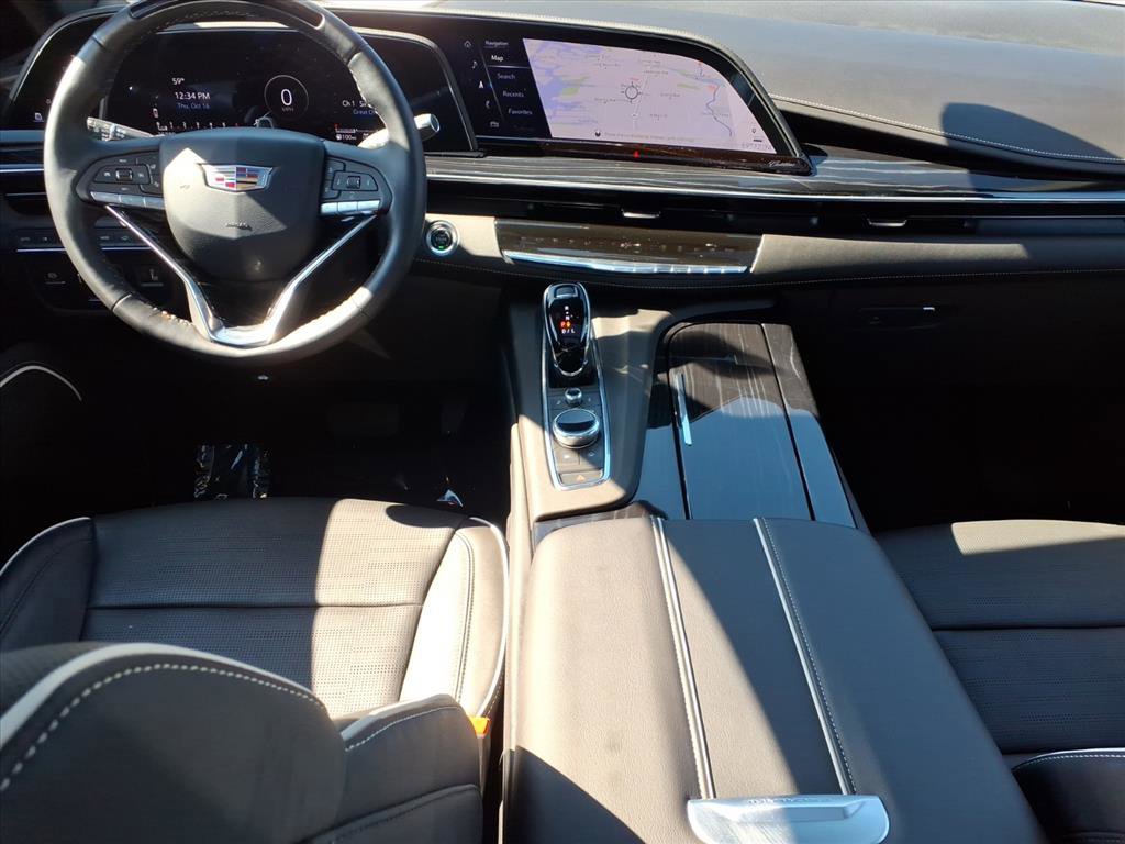 Certified 2024 Cadillac Escalade Sport w/ LPO, ONYX Package image 19