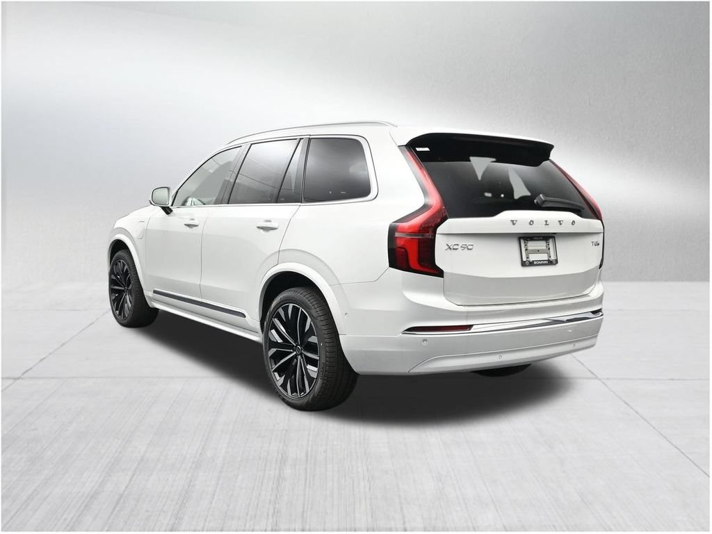 New 2026 Volvo XC90 T8 Plus w/ Protection Package Premier AWD/4WD image 3