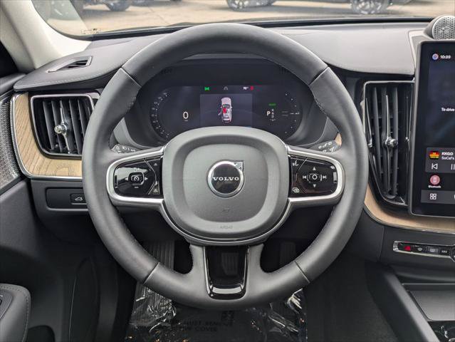 Used 2026 Volvo XC60 T8 Ultra w/ Climate Package PRO AWD/4WD image 13