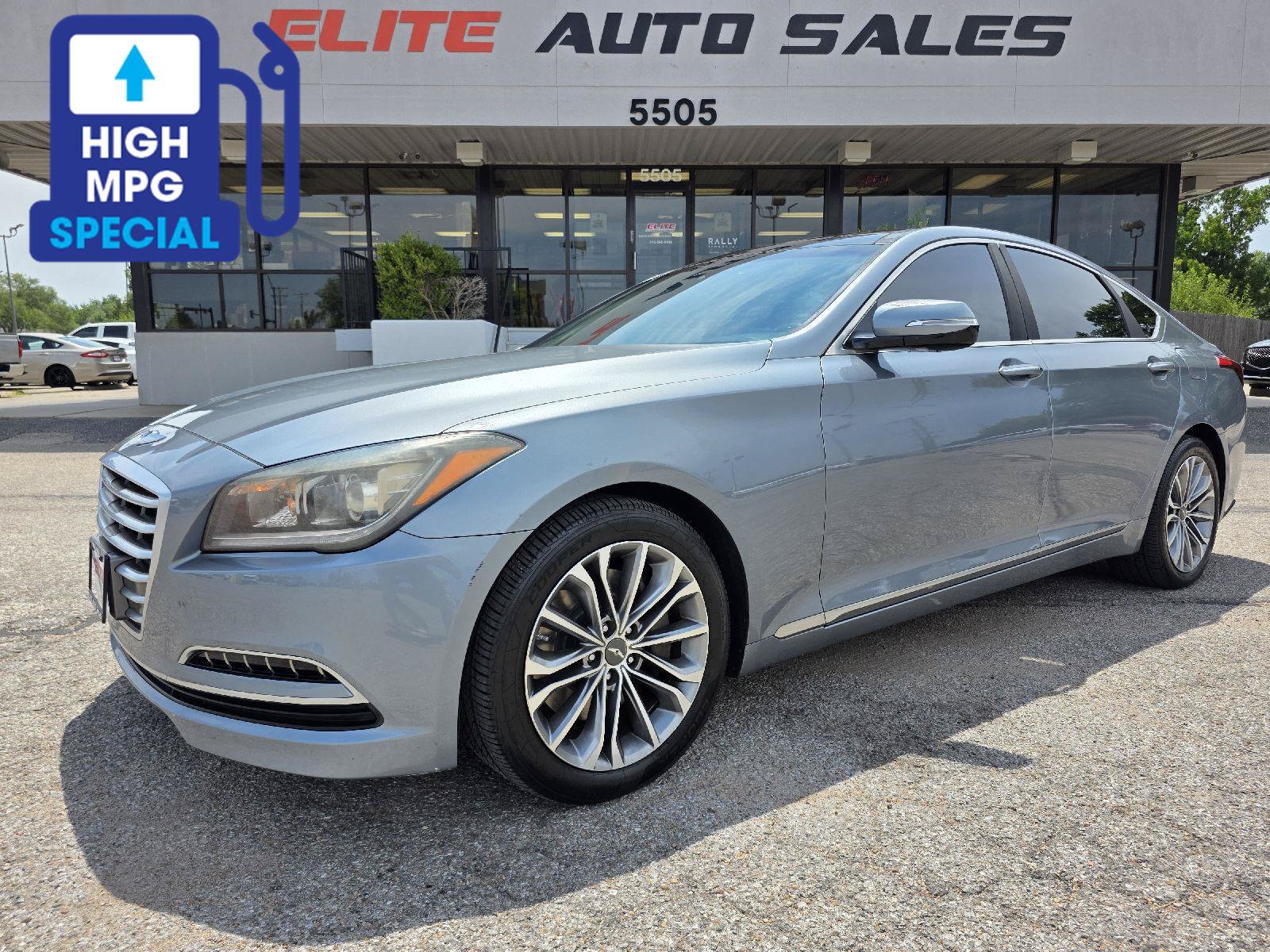 Used 2015 Hyundai Genesis 3.8 w/ Option Group 02 RWD image 1