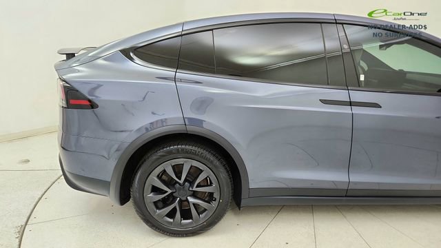 Used 2023 Tesla Model X image 12
