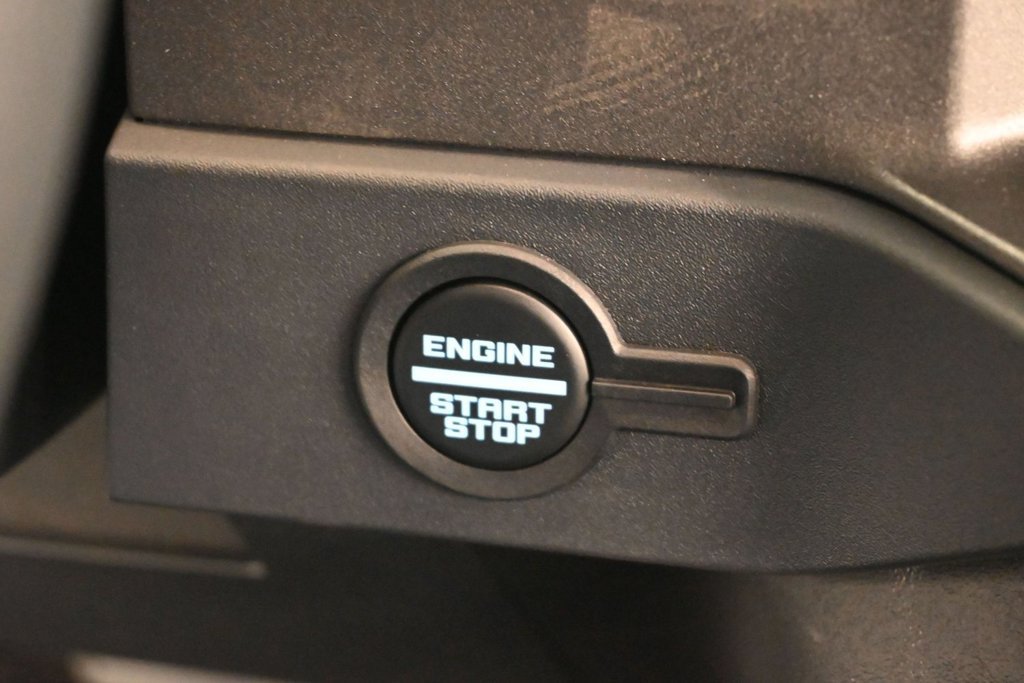 New 2026 Ford Bronco Badlands AWD/4WD image 13