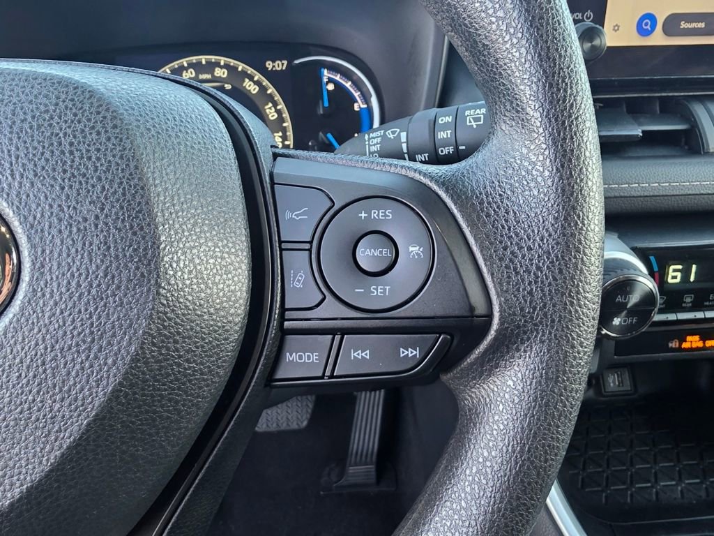 Used 2024 Toyota RAV4 XLE image 16