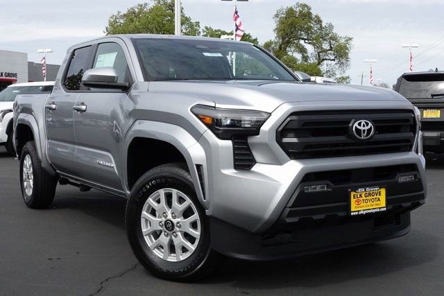 New 2025 Toyota Tacoma SR5 image 2