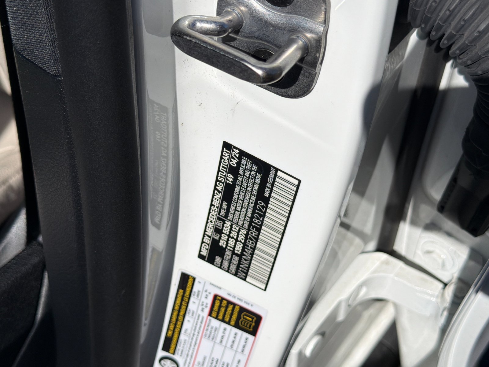 Used 2024 Mercedes-Benz GLC 300 4MATIC image 19