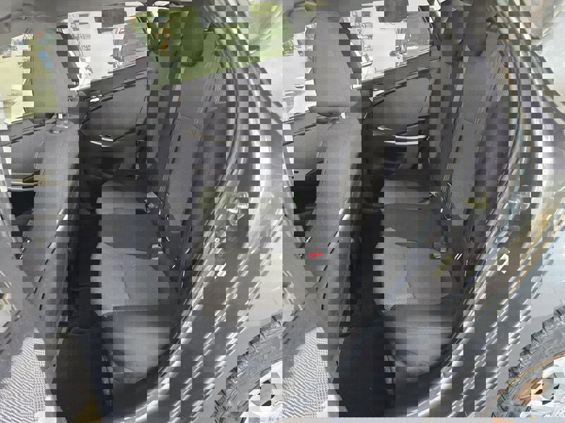 Used 2012 Hyundai Accent GS image 11