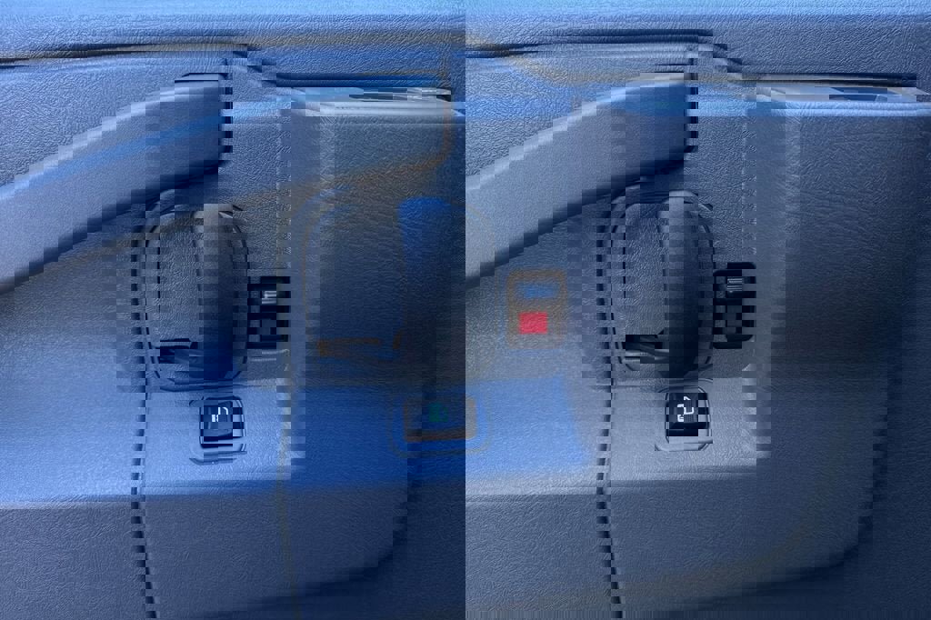 New 2026 Chevrolet Express 3500 w/ Power Convenience Package image 11