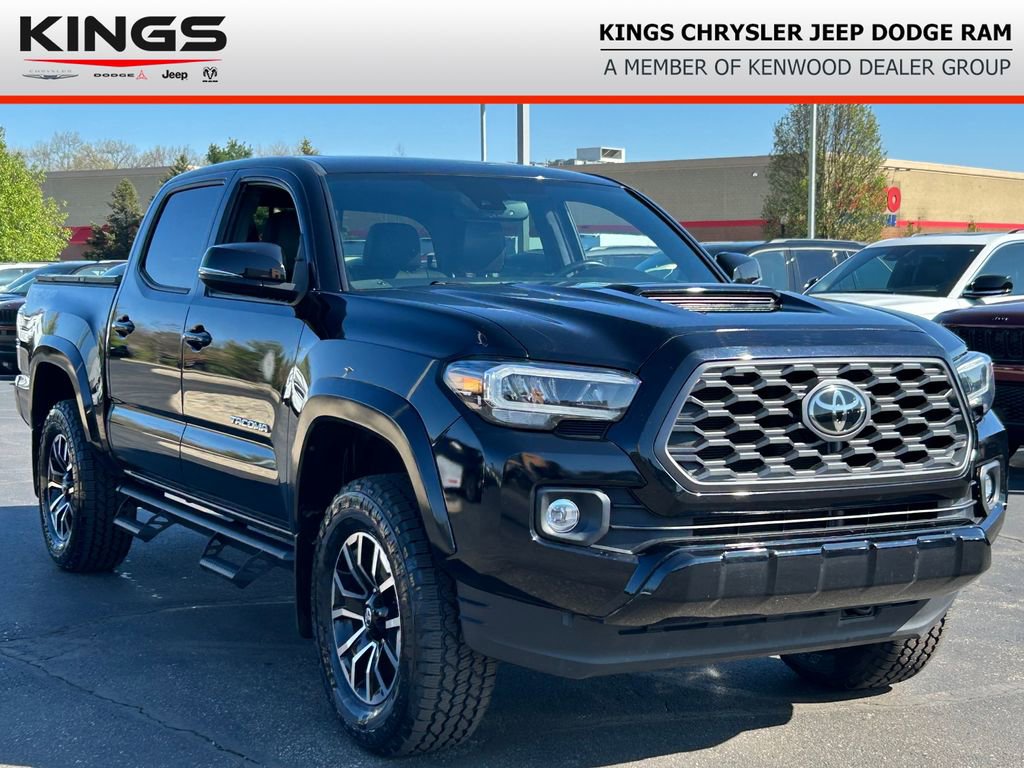 Used 2021 Toyota Tacoma TRD Sport w/ TRD Premium Sport Package image 1