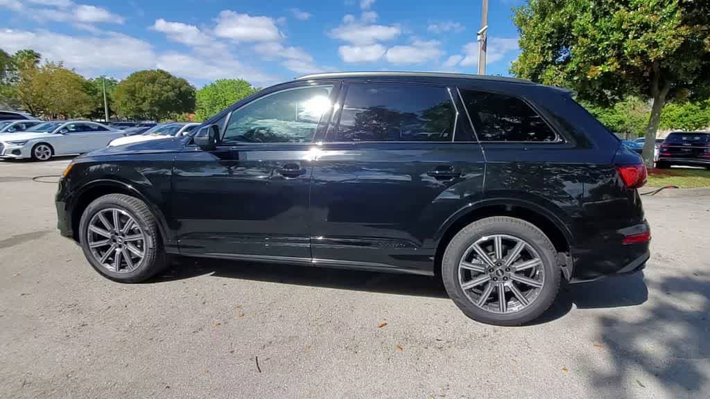 Certified 2023 Audi Q7 2.0T Premium Plus w/ Premium Plus Package AWD/4WD image 5