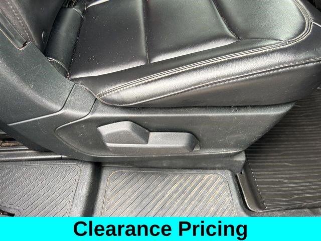 Used 2021 Ford Explorer XLT image 48