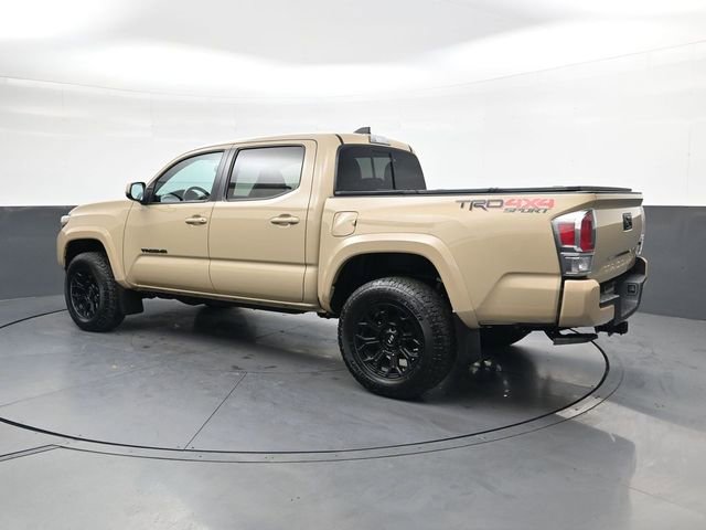 Used 2020 Toyota Tacoma TRD Sport AWD/4WD image 5