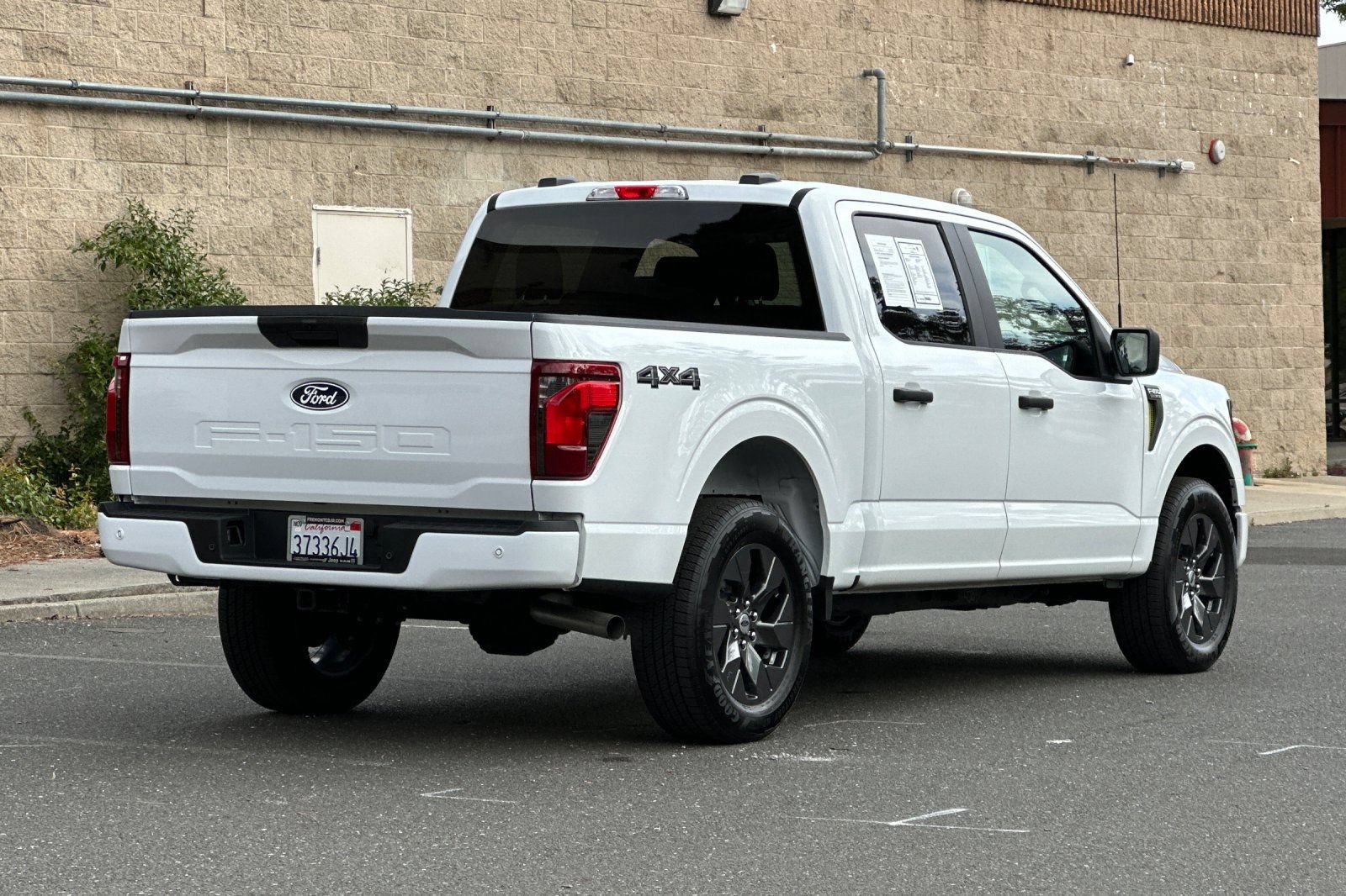 Used 2025 Ford F150 STX w/ Equipment Group 200A AWD/4WD video 3