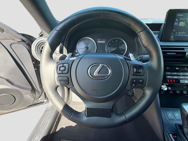 Used 2025 Lexus IS 350 F Sport RWD image 36