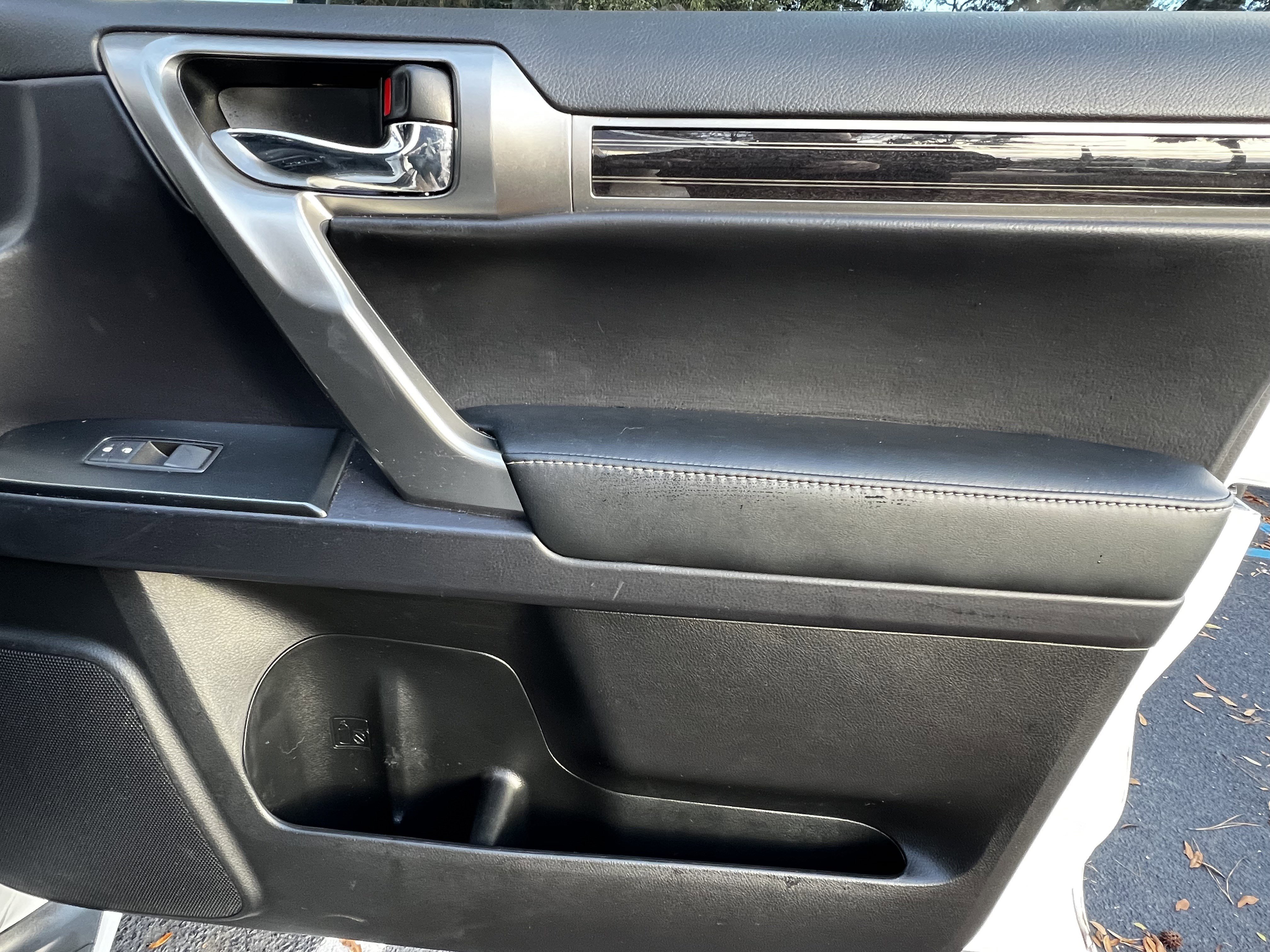 Used 2023 Lexus GX 460 Premium image 43