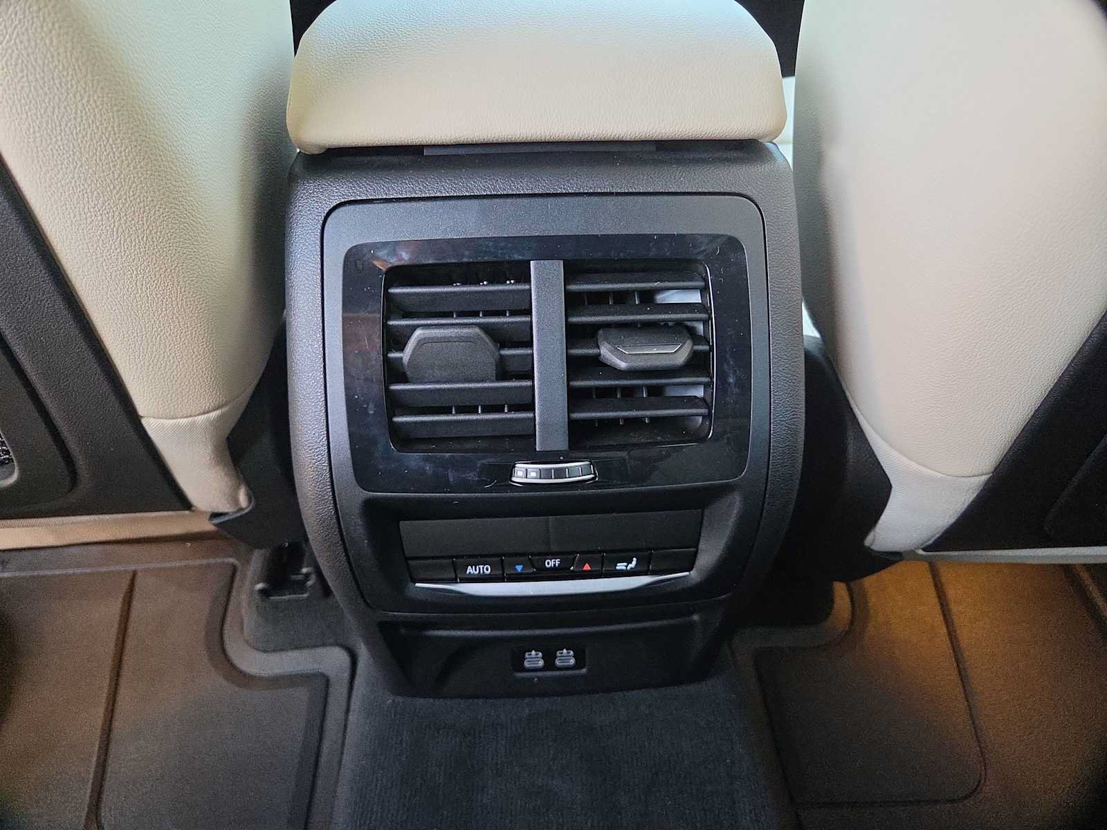 Used 2024 BMW X3 xDrive30i w/ Premium Package AWD/4WD image 18
