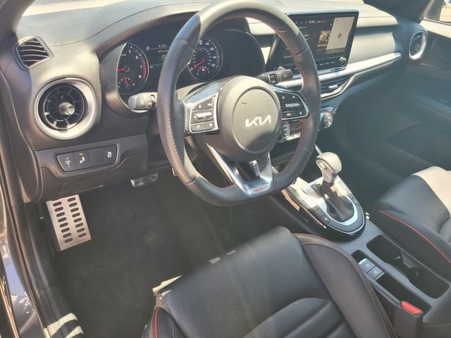 Used 2023 Kia Forte GT w/ GT2 Package FWD image 9