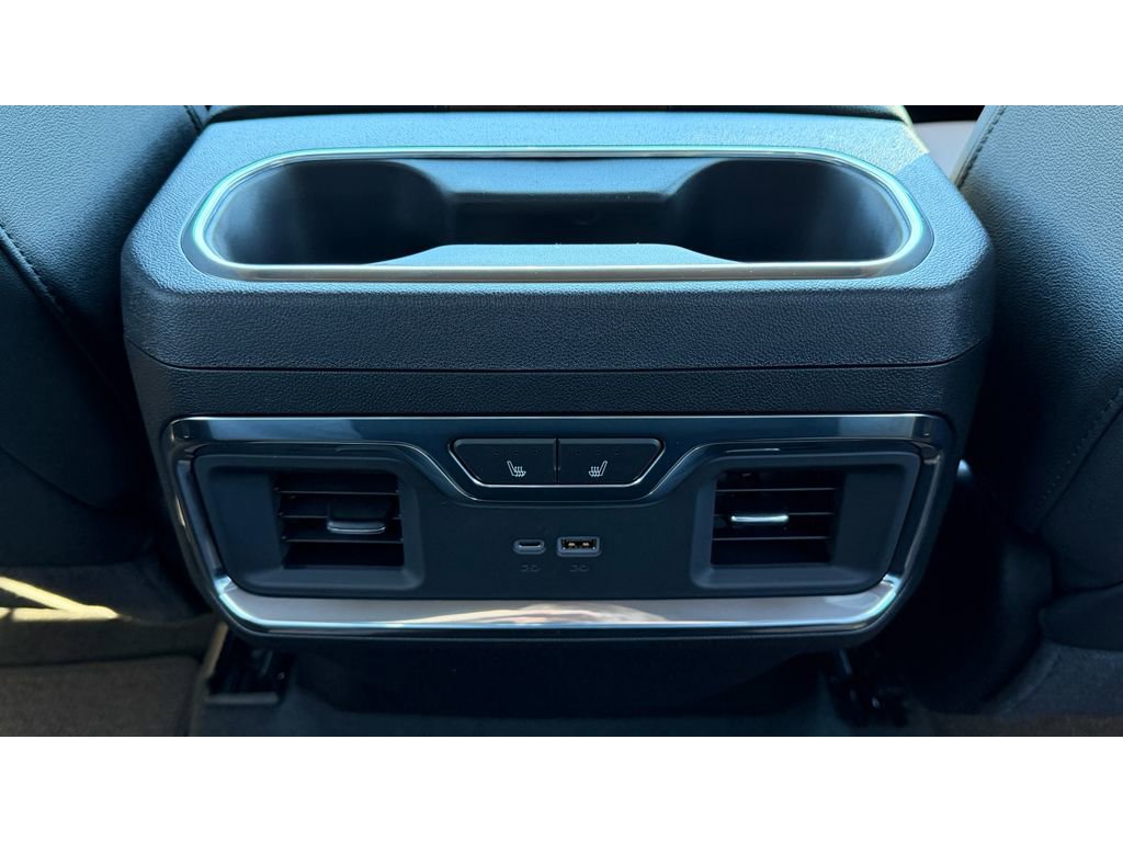 New 2026 Chevrolet Silverado 1500 High Country w/ Technology Package AWD/4WD image 21