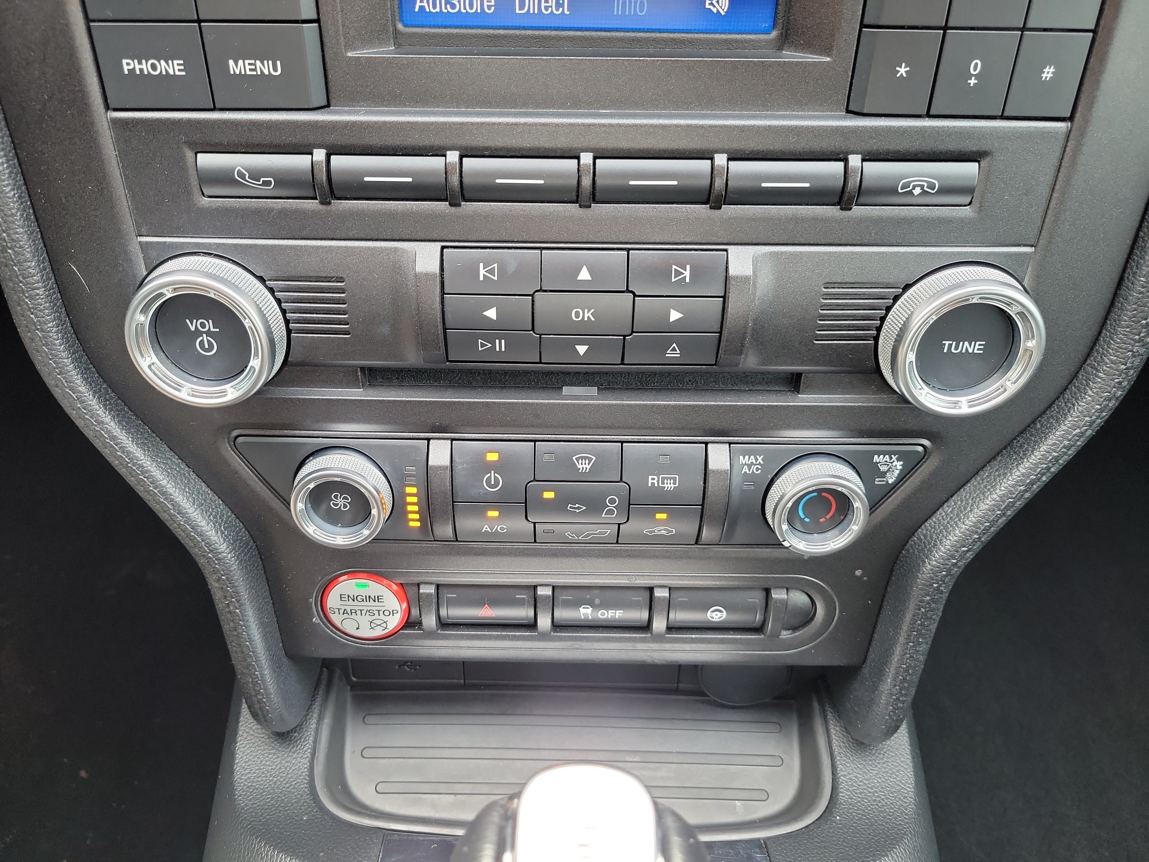 Used 2017 Ford Mustang Coupe RWD image 26