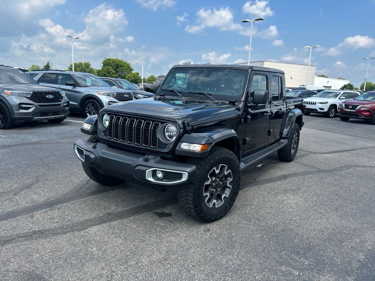 Used 2025 Jeep Gladiator Sport w/ Premium Package AWD/4WD image 7