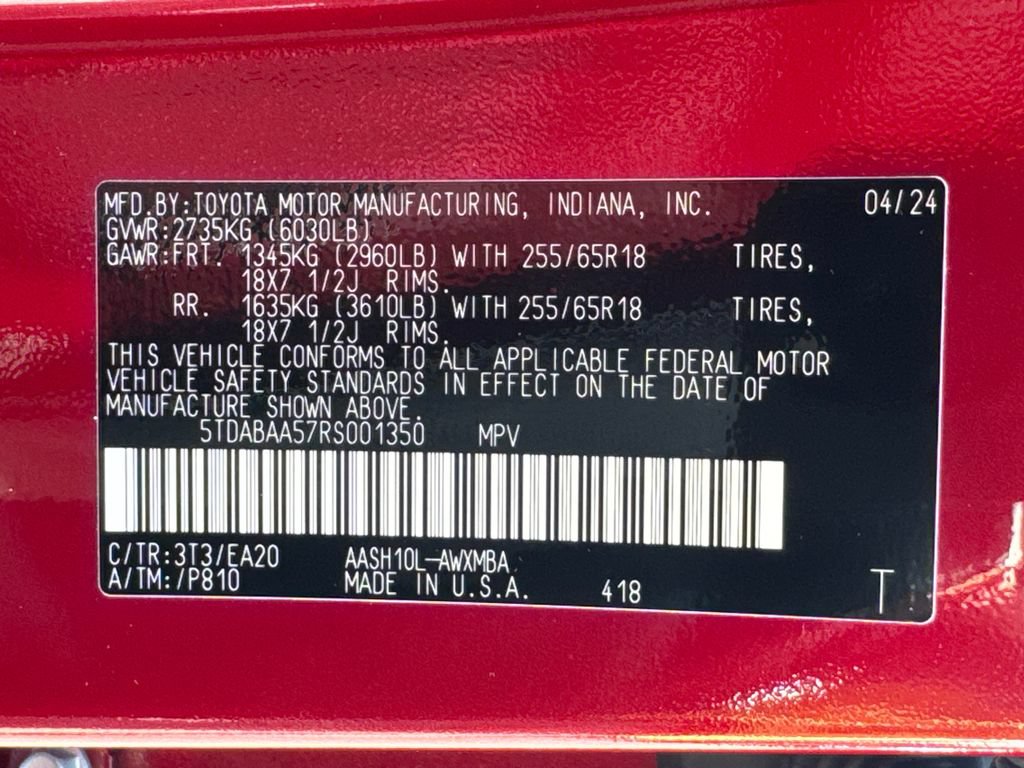 Used 2024 Toyota Grand Highlander XLE FWD image 35