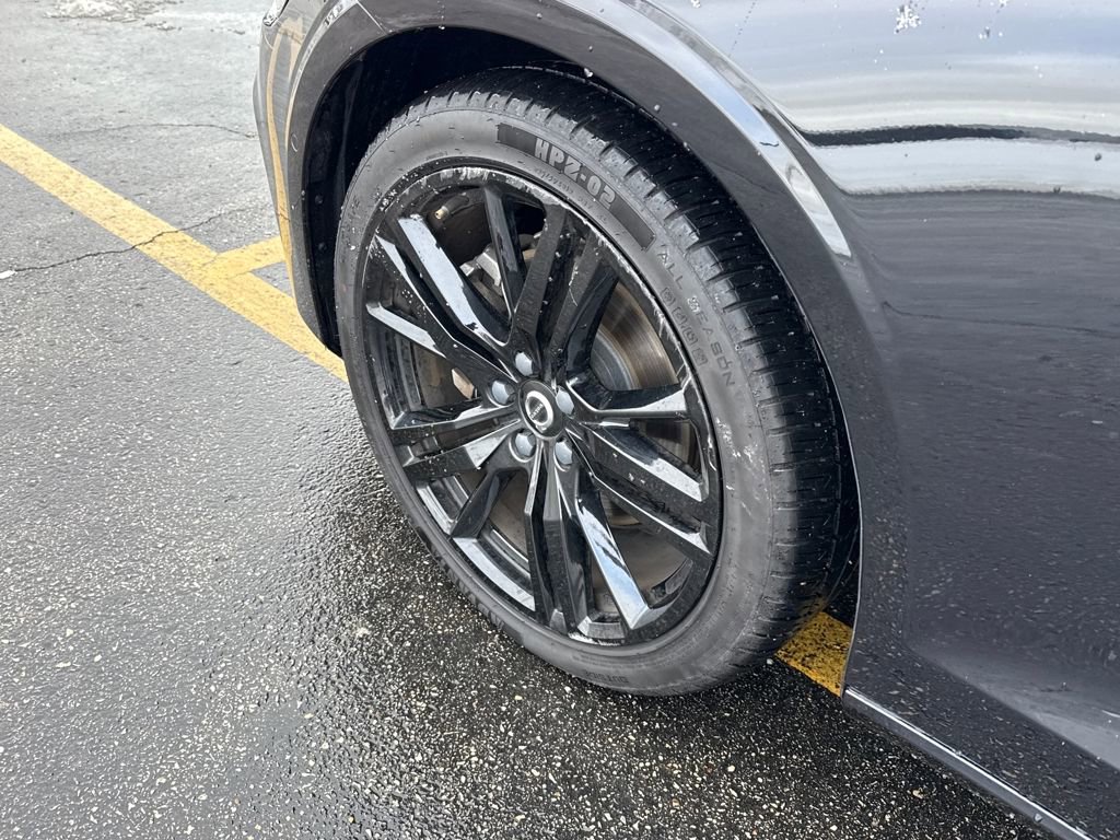 Used 2024 Volvo S60 B5 Plus image 13