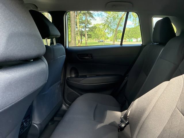Used 2023 Toyota Corolla Cross LE FWD image 21