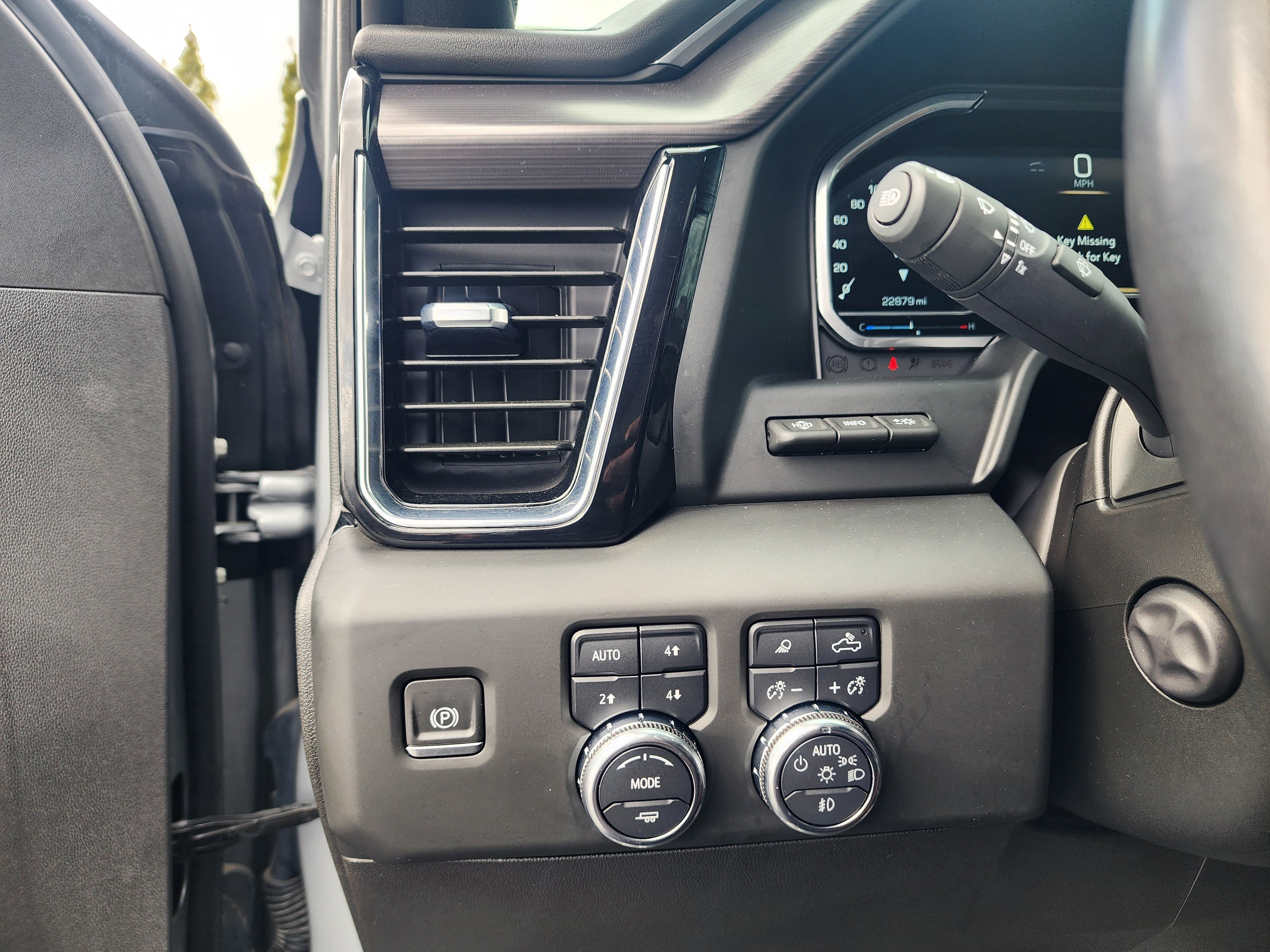 Used 2024 GMC Sierra 1500 Denali Ultimate image 28