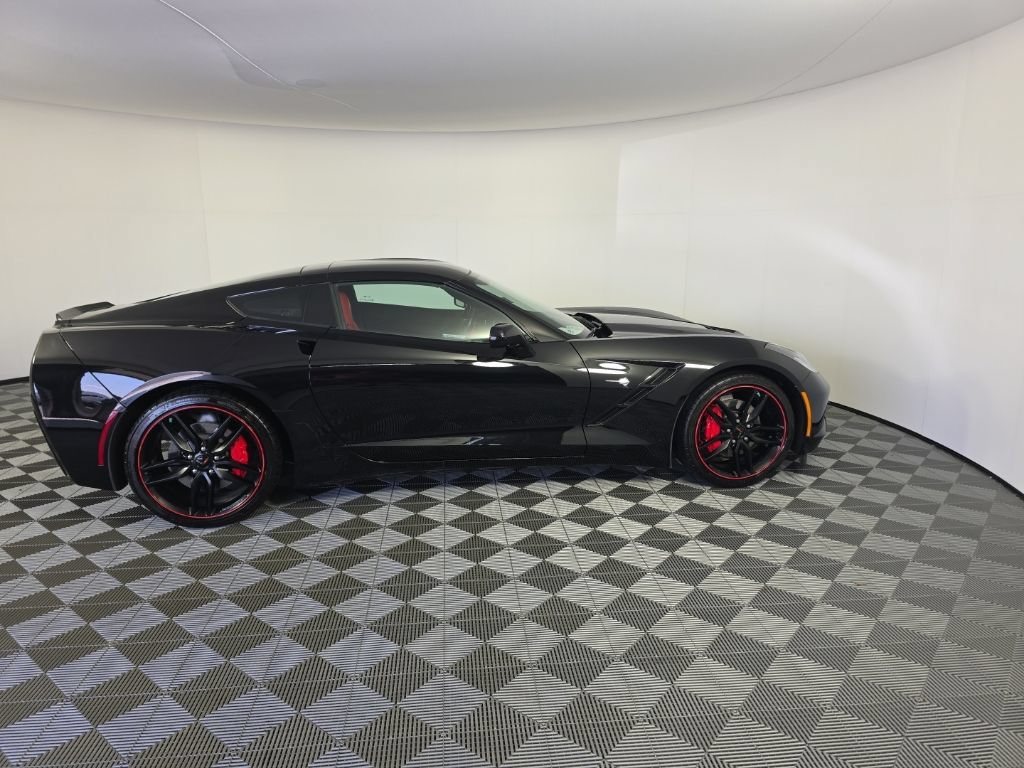 Used 2019 Chevrolet Corvette Stingray Coupe w/ 2LT Preferred Equipment Group RWD image 6