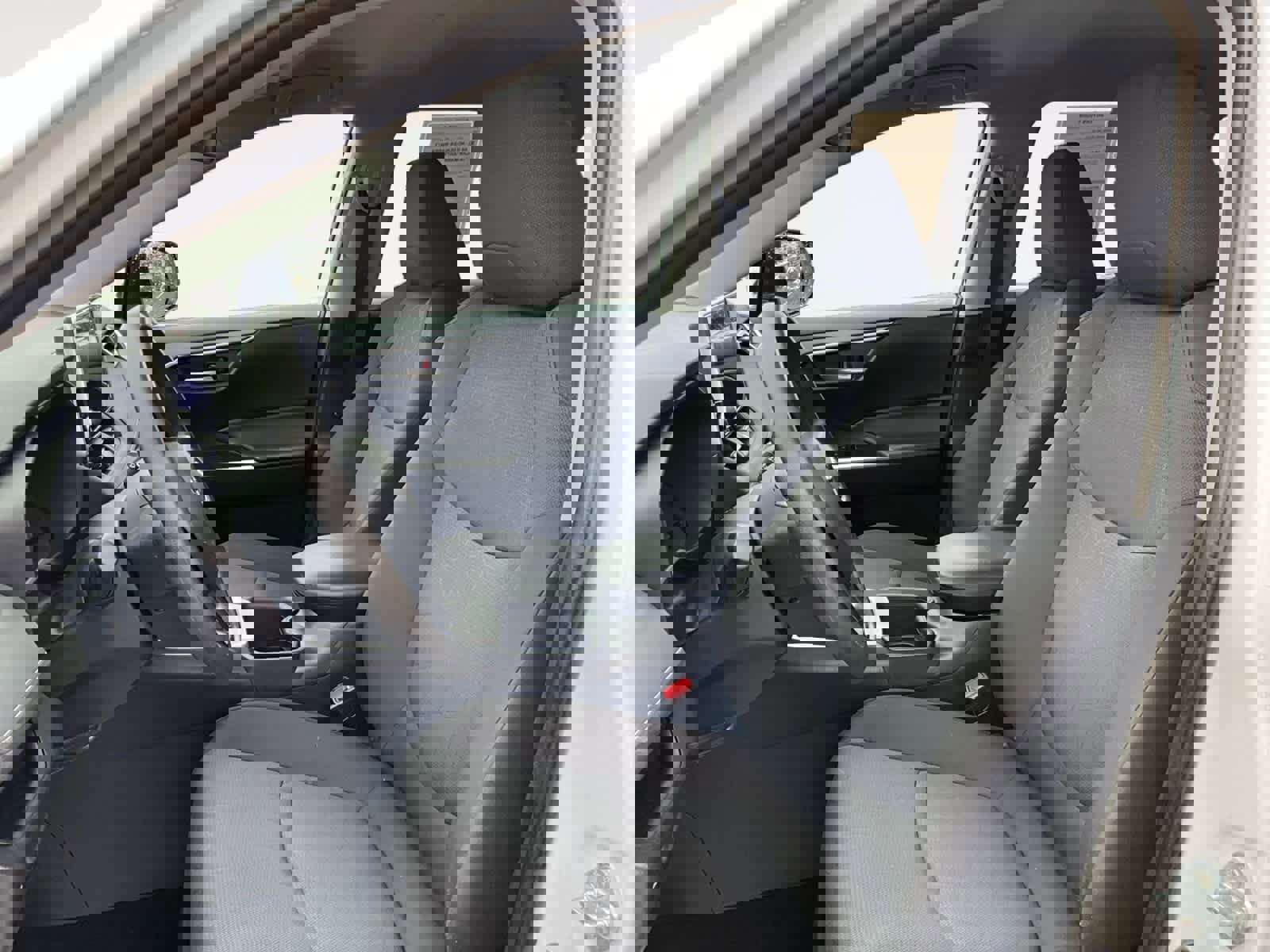 Used 2025 Toyota RAV4 XLE image 10