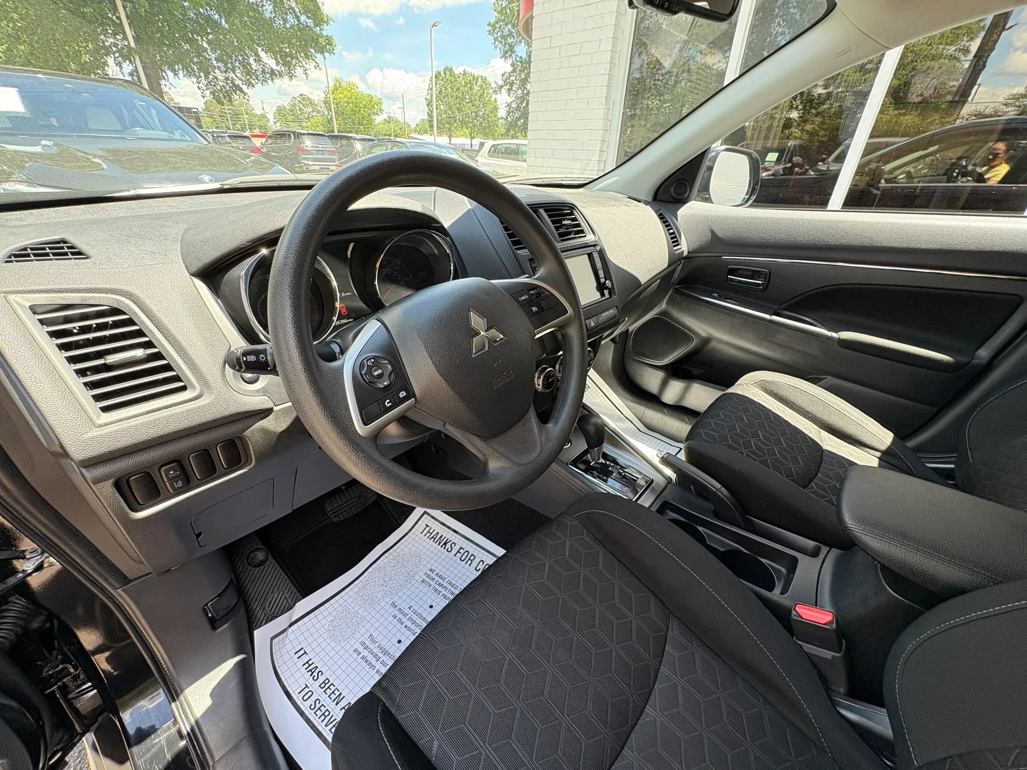 Used 2025 Mitsubishi Outlander Sport AWD image 27