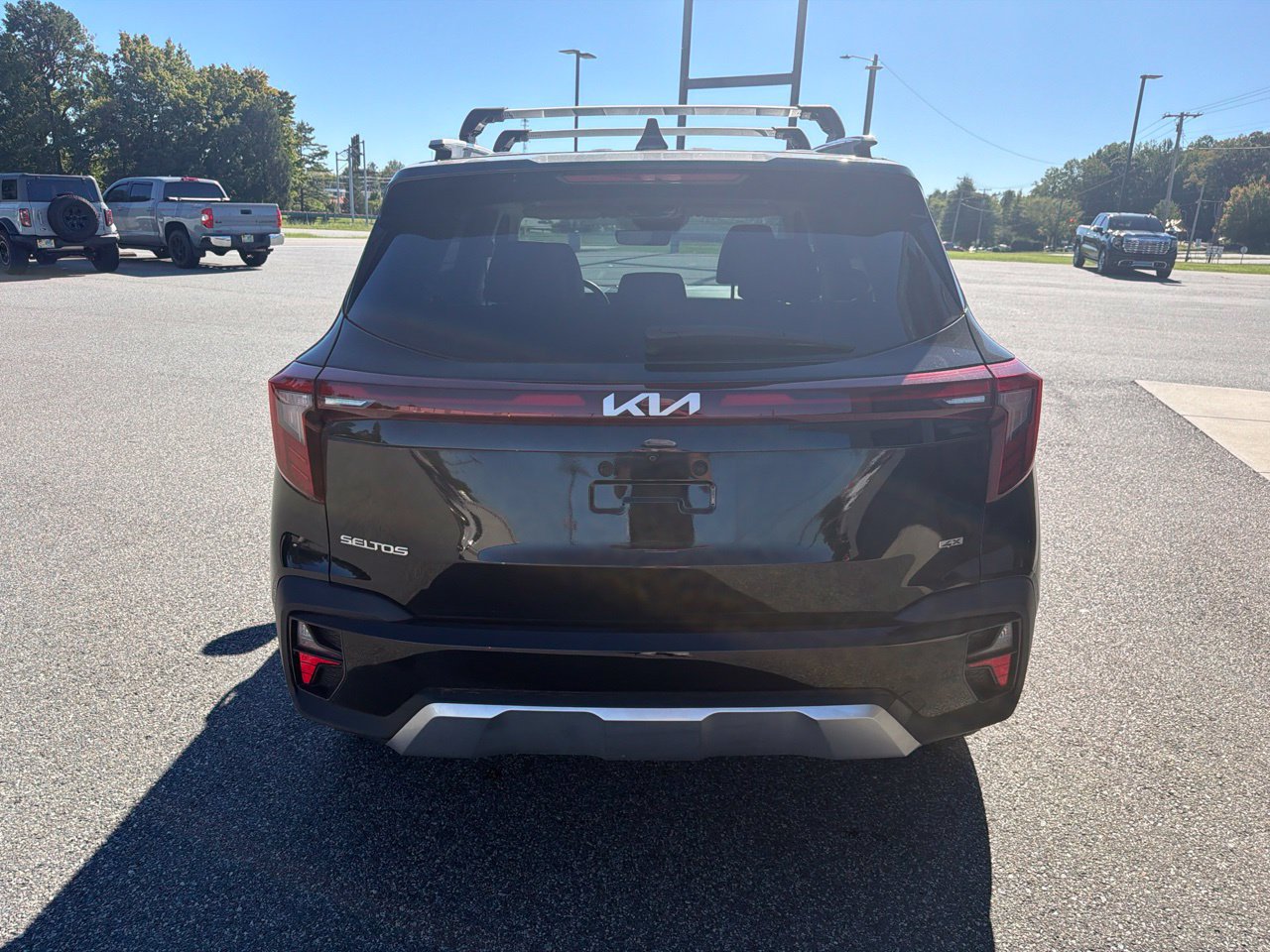 Used 2024 Kia Seltos EX AWD/4WD image 8