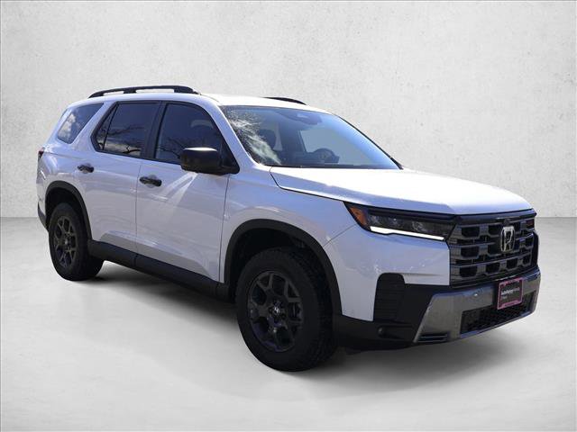 New 2026 Honda Pilot TrailSport image 3