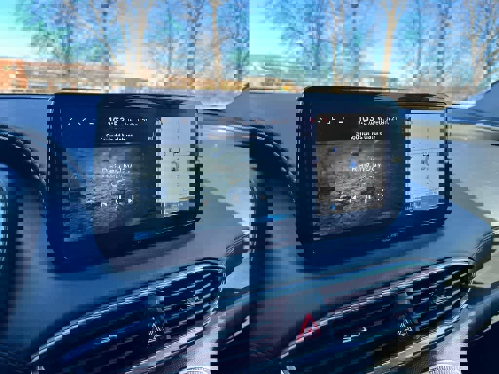 Used 2023 Hyundai Santa Fe SEL image 32