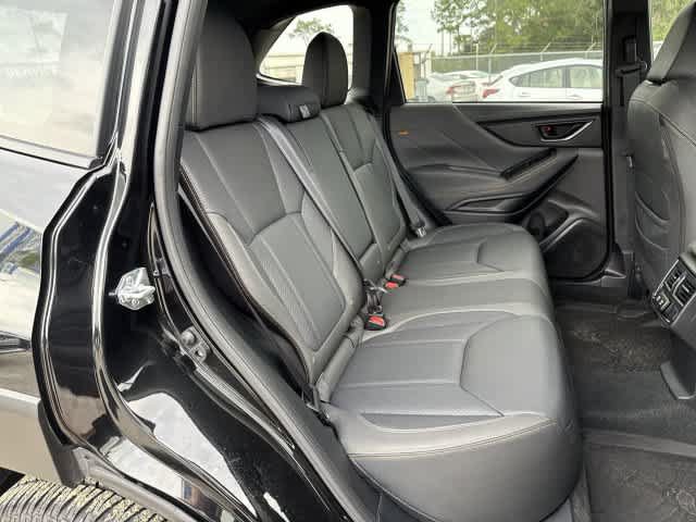 Used 2025 Subaru Forester Wilderness w/ Convenience Package AWD/4WD image 19