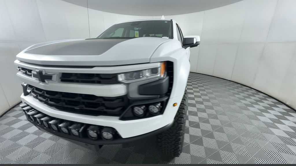 New 2025 Chevrolet Silverado 1500 LTZ AWD/4WD image 7