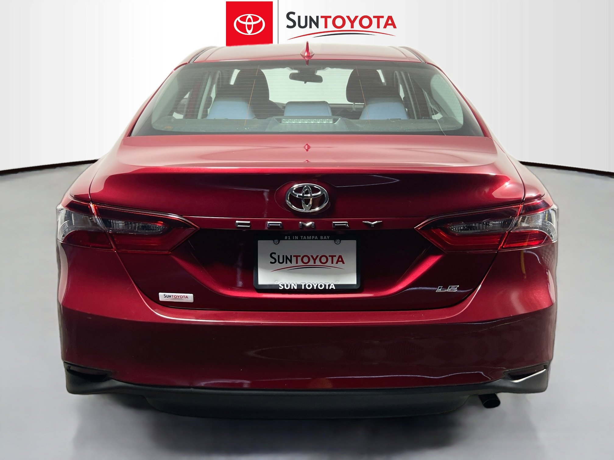 Used 2021 Toyota Camry LE FWD image 5