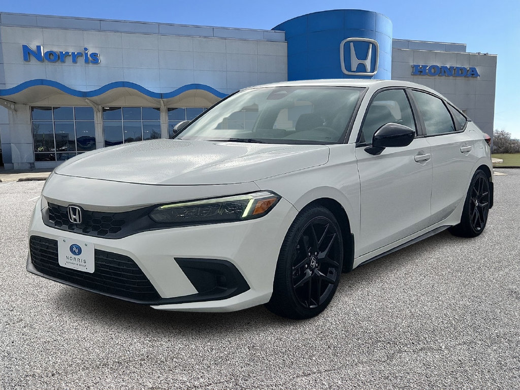 Used 2022 Honda Civic Sport image 2