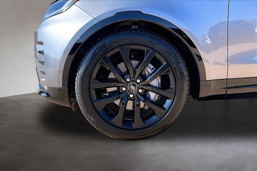 Certified 2026 Land Rover Discovery Dynamic SE AWD/4WD image 8