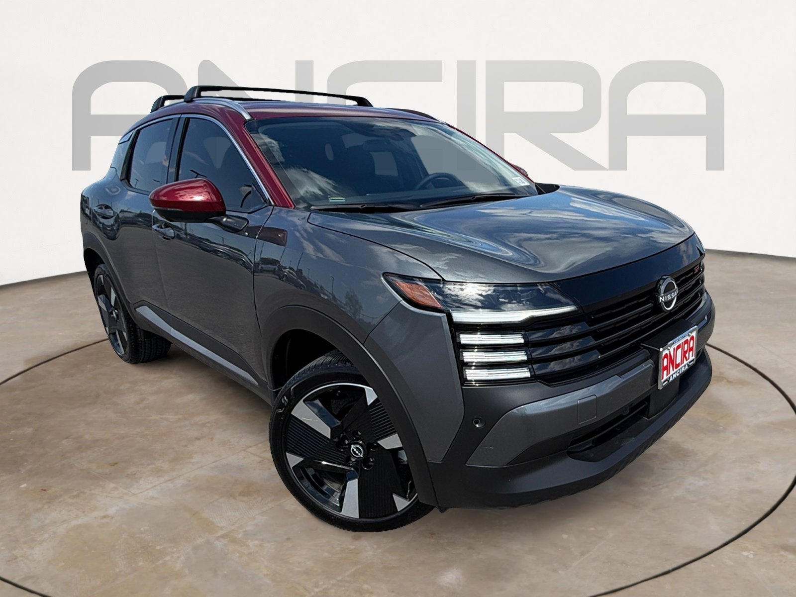 Used 2025 Nissan Kicks SR image 4