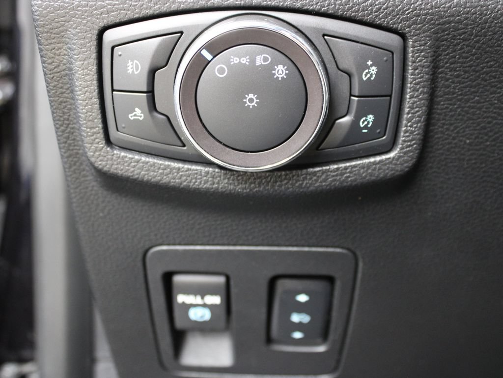 Used 2019 Ford F150 Lariat w/ Equipment Group 502A Luxury AWD/4WD image 63
