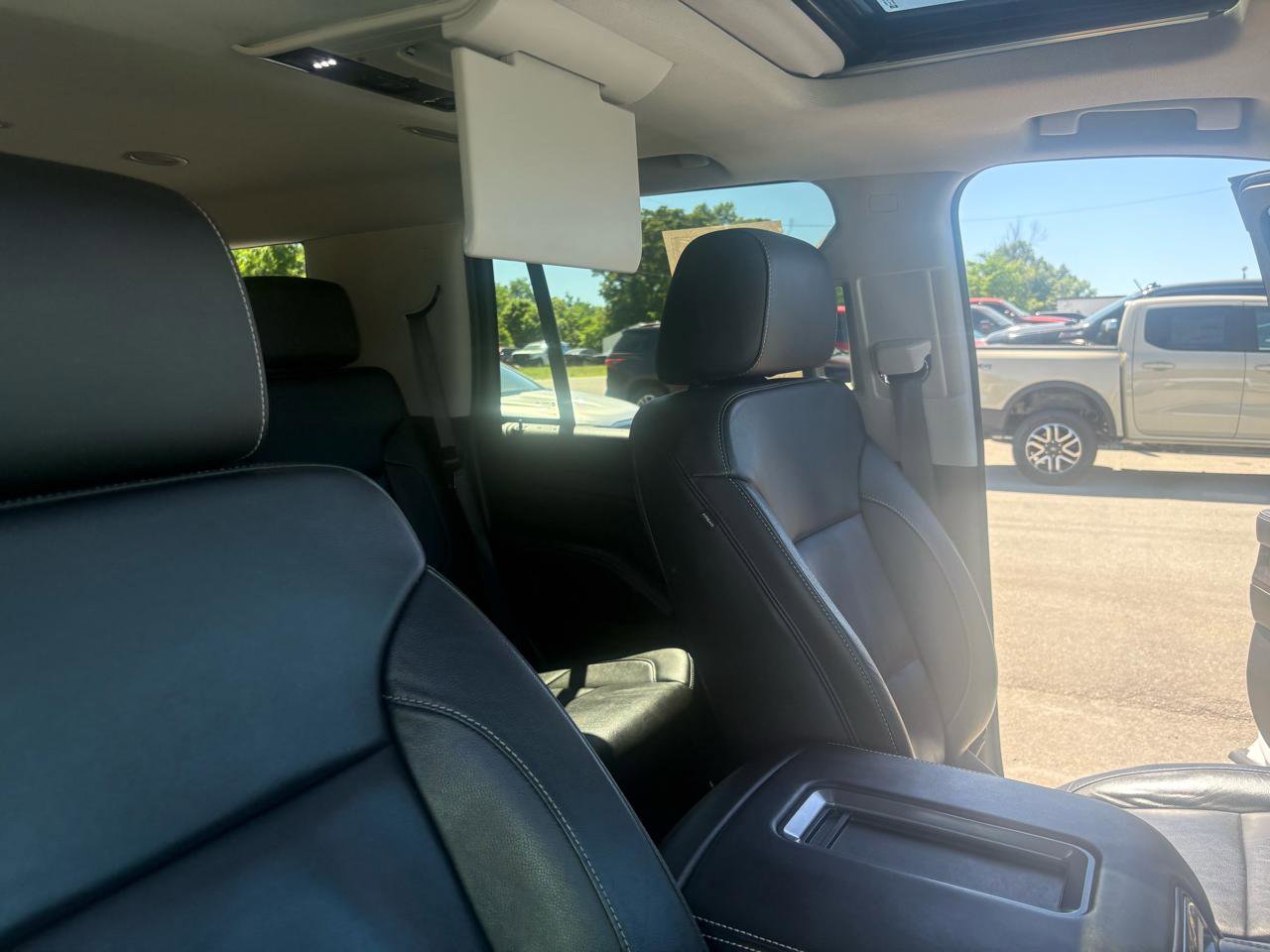 Used 2018 Chevrolet Tahoe LT AWD/4WD image 47