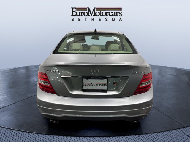 Used 2013 Mercedes-Benz C 300 4MATIC Sedan image 4