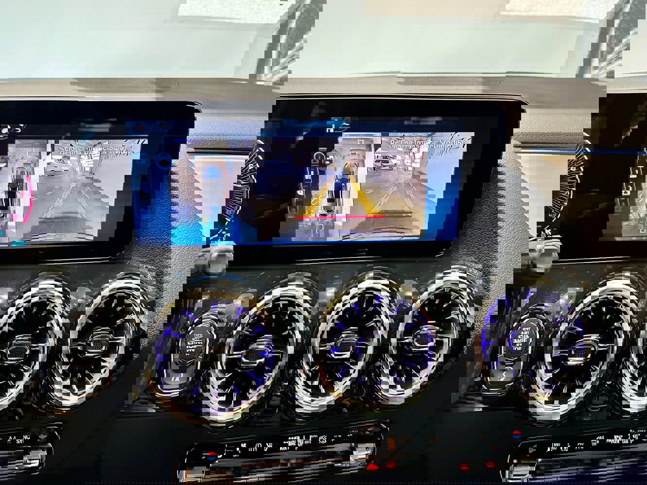 Used 2026 Mercedes-Benz GLA 250 4MATIC image 24