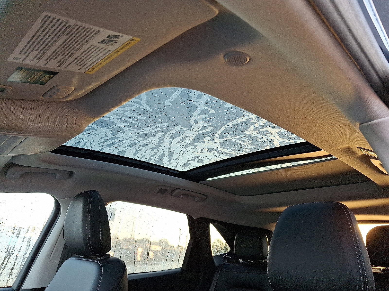 Certified 2022 Ford Escape Titanium image 14