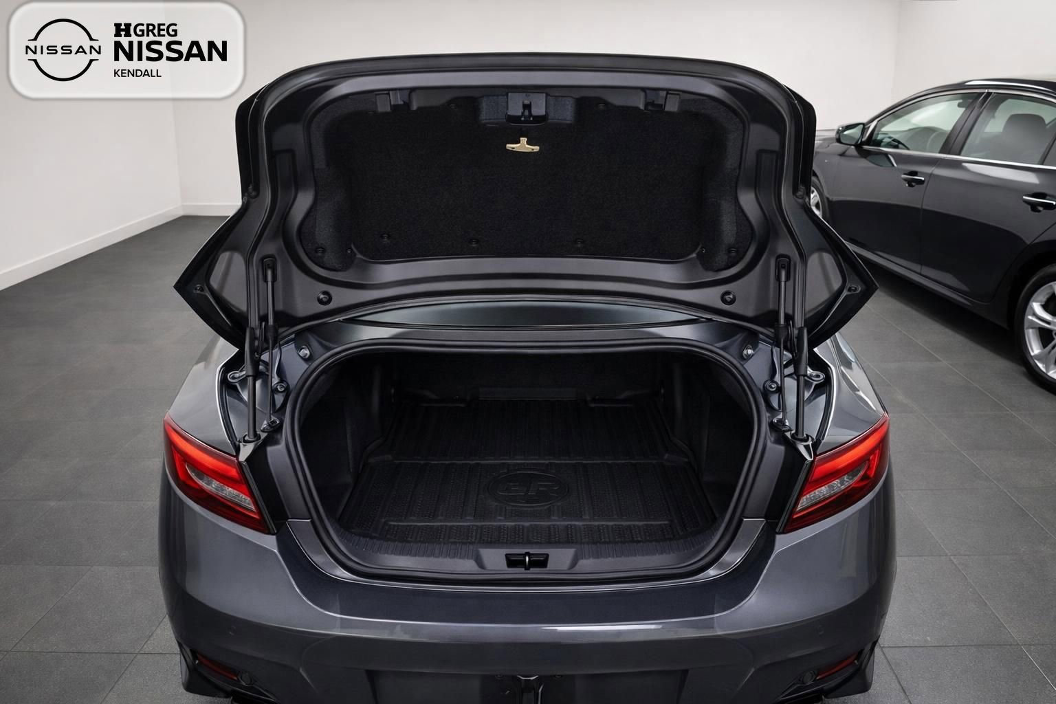 Used 2023 Toyota GR86 Premium w/ ALL Weather Mat Package (TMS) RWD image 10