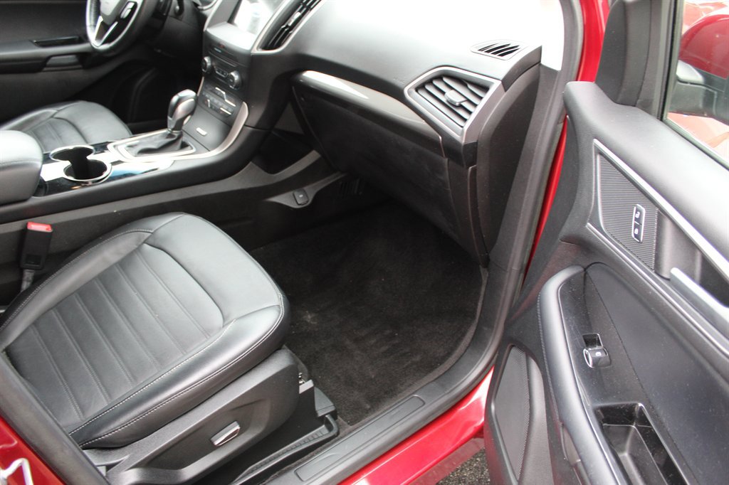 Used 2018 Ford Edge SEL w/ Equipment Group 201A image 12